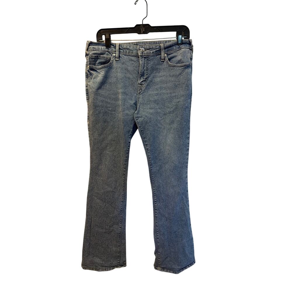 ⭐️ Women’s True Religion Becca Light Wash Bootcut Jeans. Size 31 Eveeyday Casual